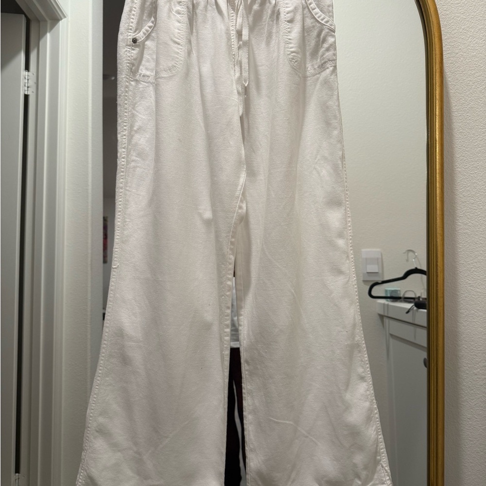 Ci Sono White Flare linen Pants with Boot Cut Design